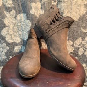 Sugar Boots size 9.5